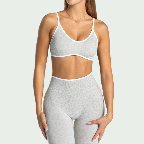 Seamless Leopard Print Yoga Bra 